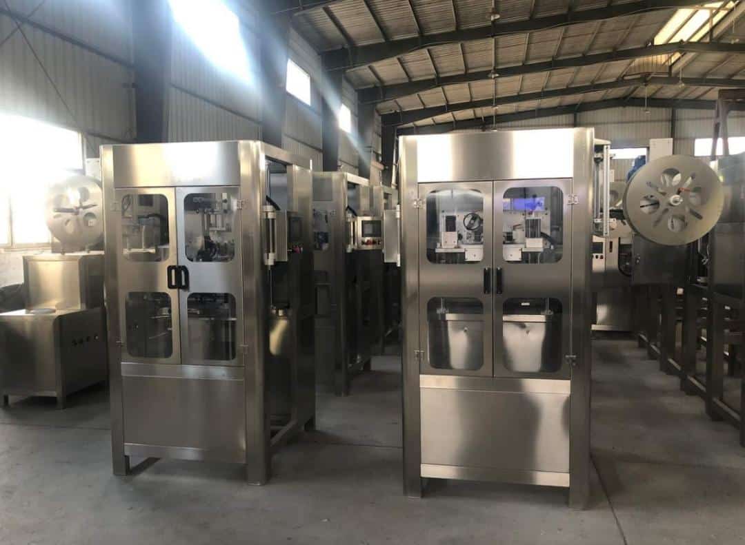 Full automatic sticker machine available